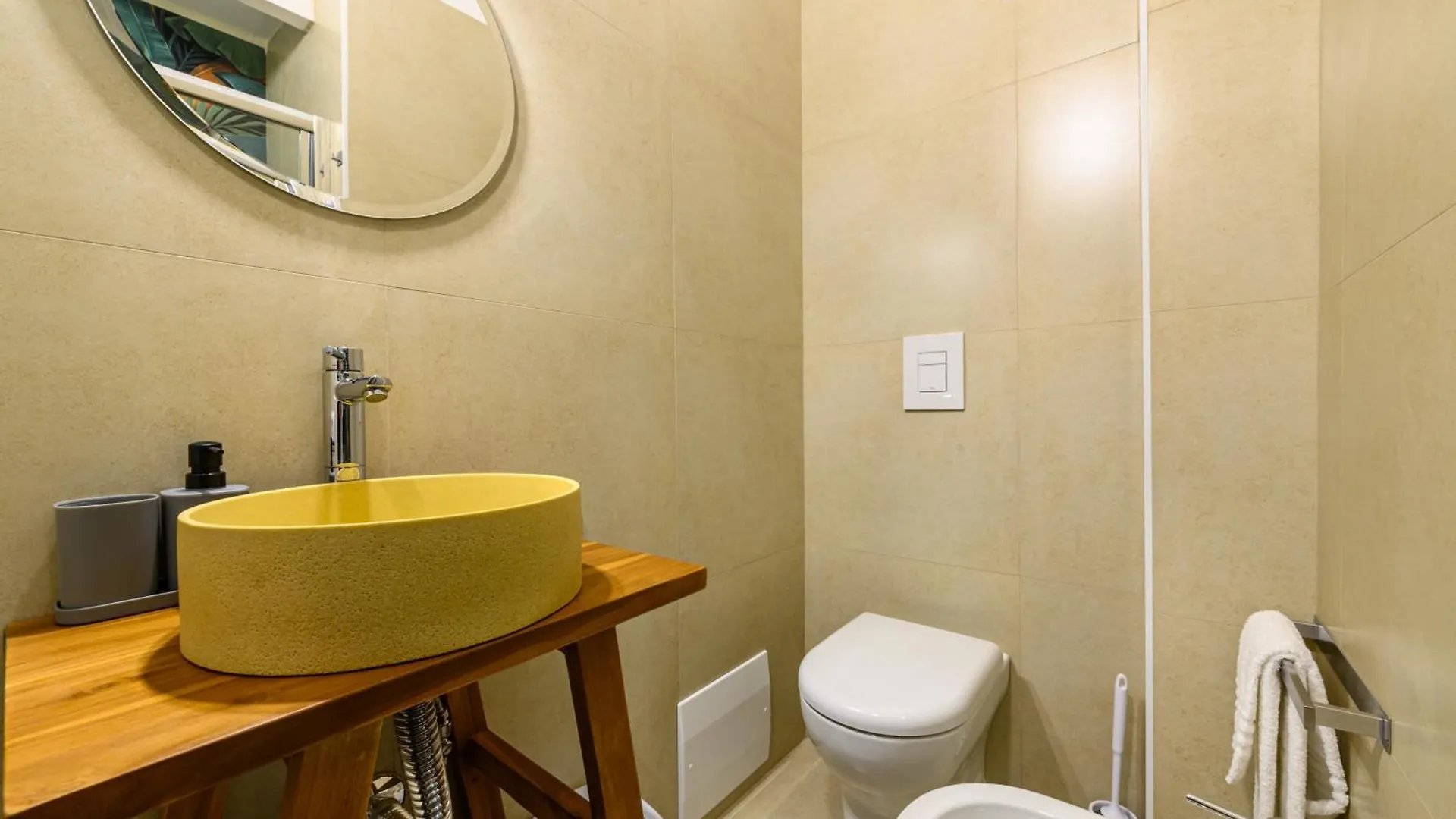 Bed & Breakfast Dimora Vomero Naples Italy