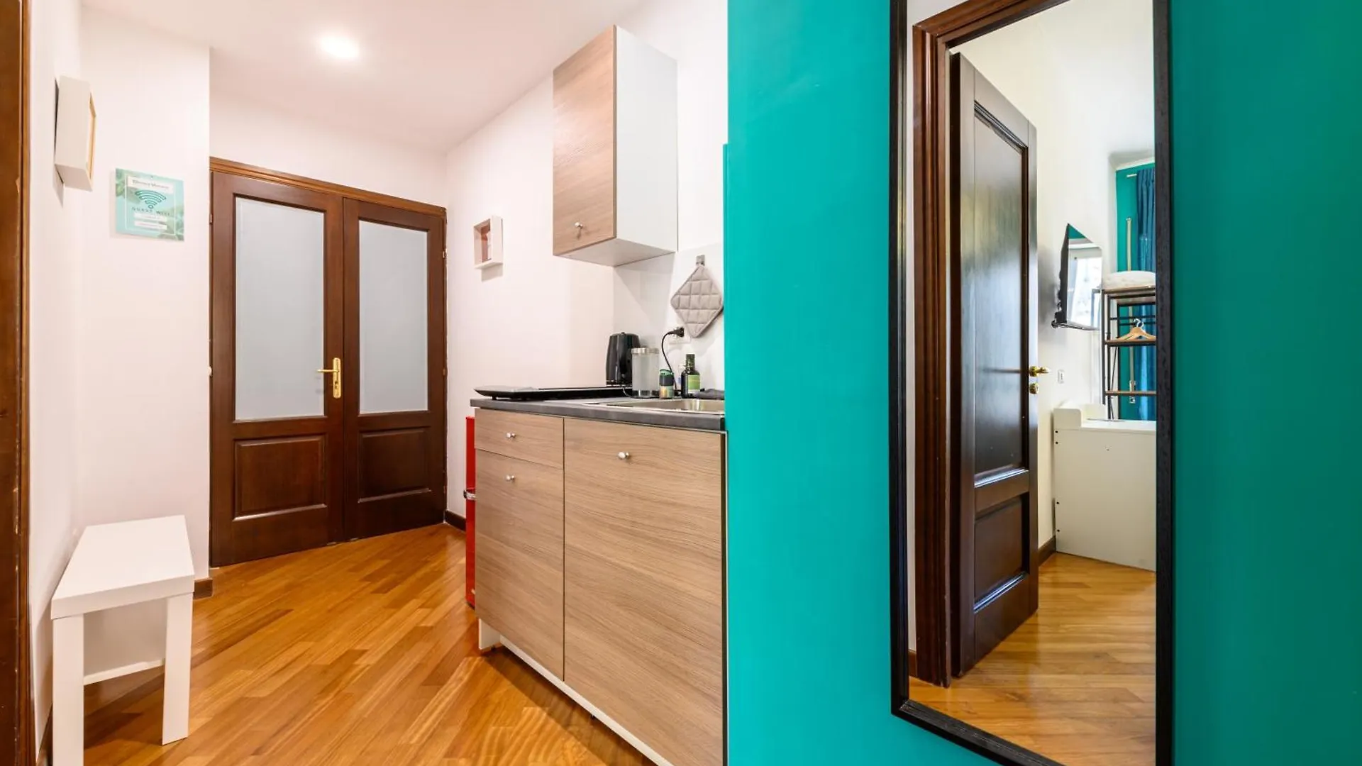 Bed & Breakfast Dimora Vomero Naples