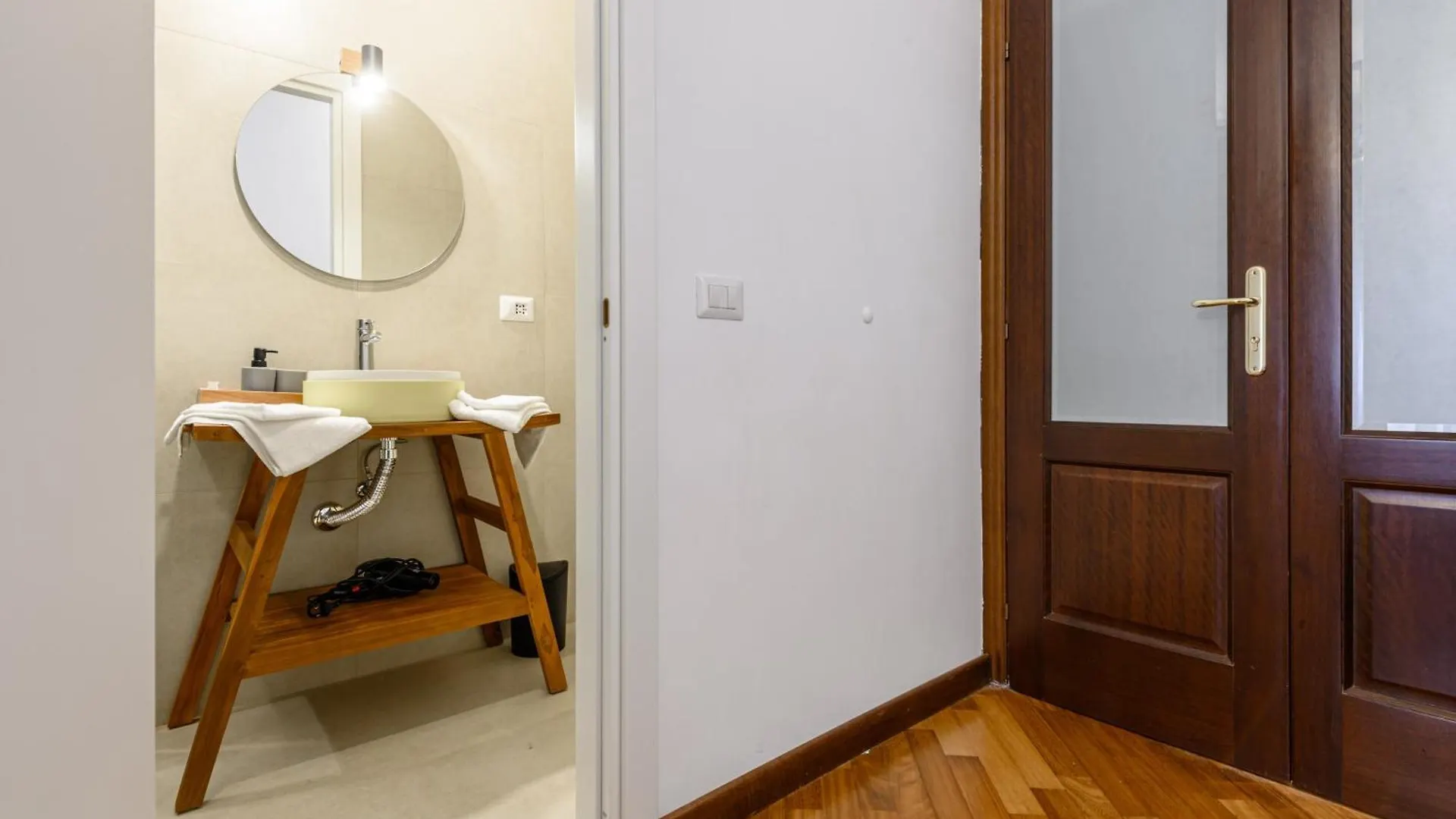 Bed & Breakfast Dimora Vomero Naples Italy